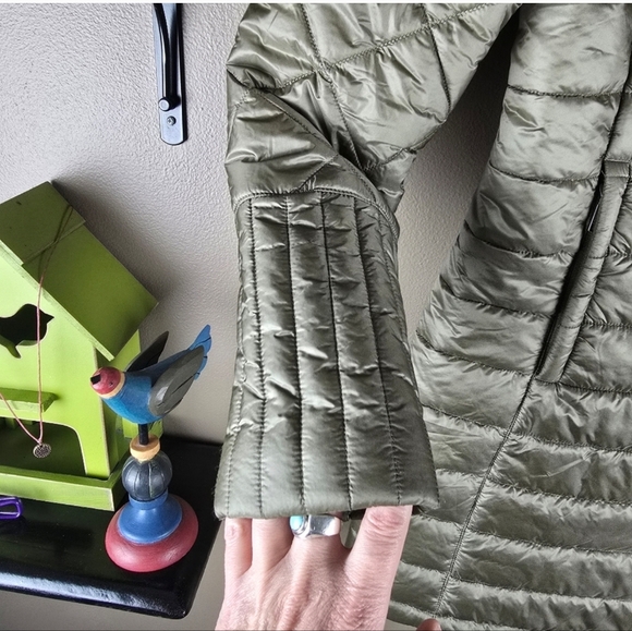 Patagonia Radalie Insulated Quilted Parka Long Coat Size Small - Picture 11 of 14